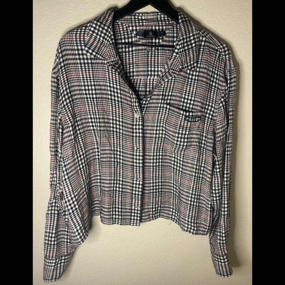 Volcom Plaid Cropped Button Down Large - image 1